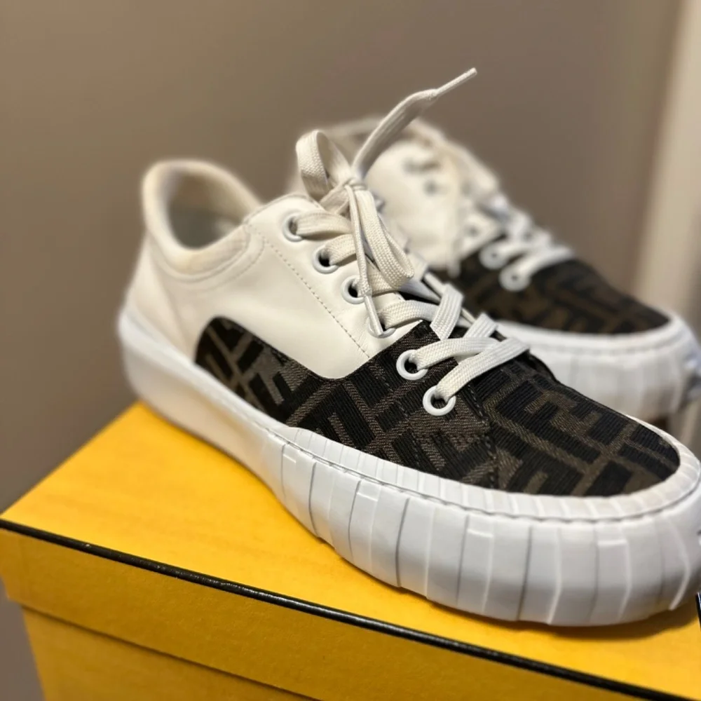 FENDI FORCE - Picture 4 of 6